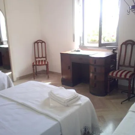 Mavipagi Bed and Breakfast *