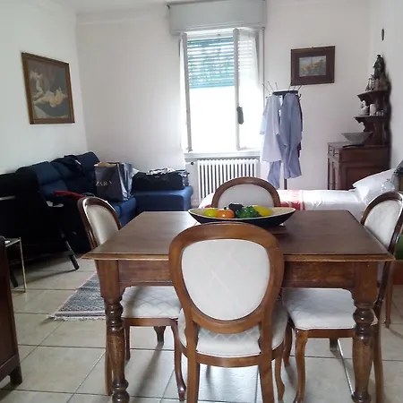 Mavipagi Nocleg ze śniadaniem *